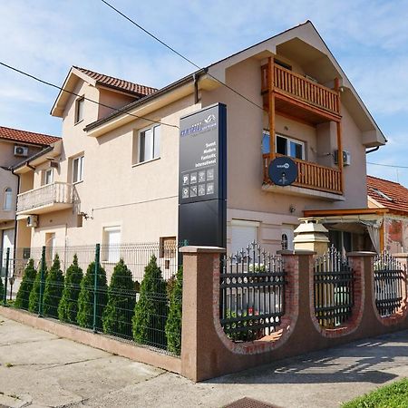 Kristall Apartments Šabac Exteriér fotografie